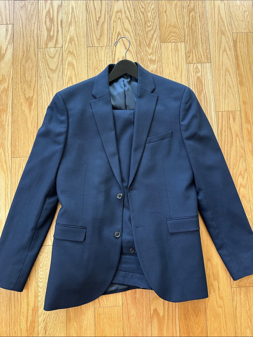 Topman Navy Blue Two Piece Suit (Jacket and Pants included)